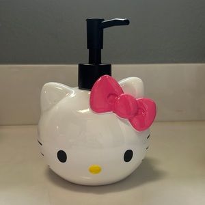 Hello Kitty soap holder